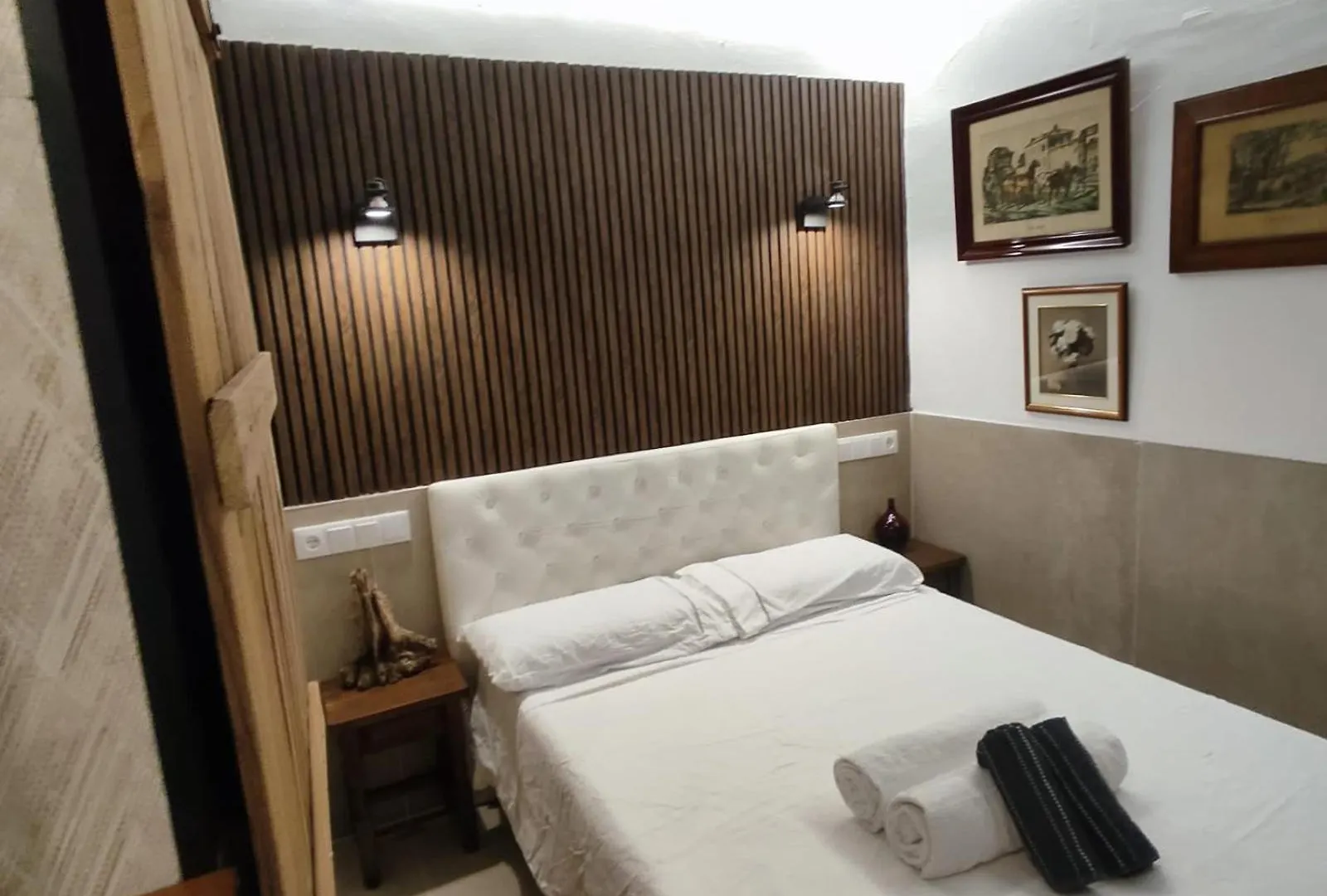Private Rooms Барселона Испания