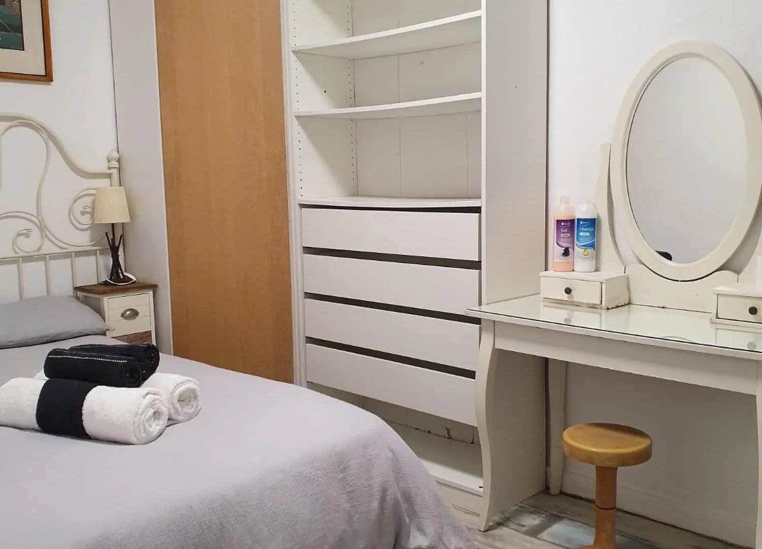 Private Rooms Барселона Гостевой дом