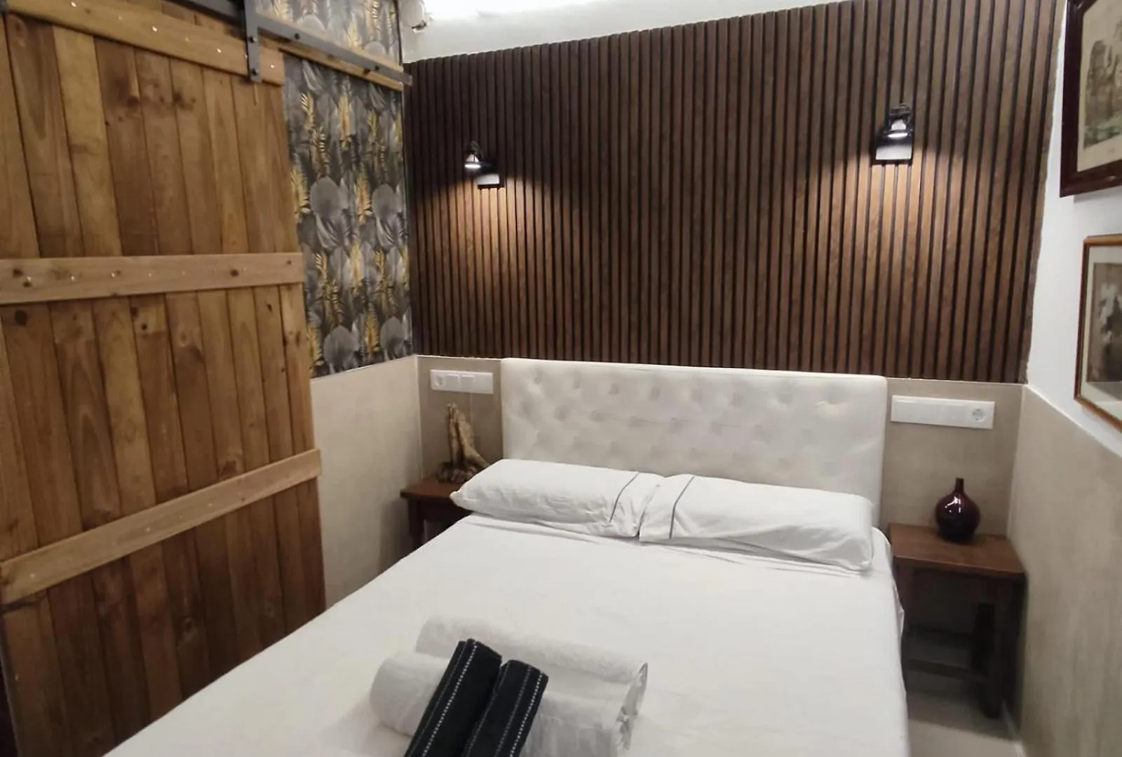 Private Rooms Barcelona